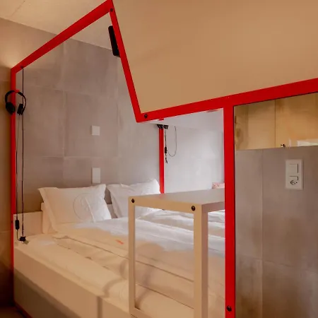 The Lab Experiments Aparthotel
