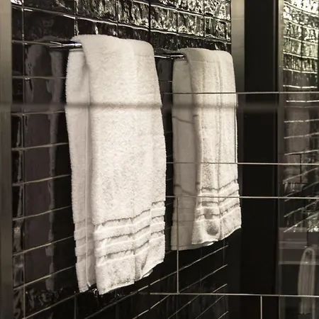 The Lab Experiments アパートホテル 3*