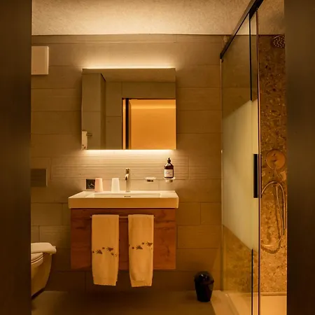 The Lab Experiments Aparthotel 3*
